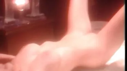 که او نمی دوم عضو او طول می کشد به سکس برادر خواهر استمناء