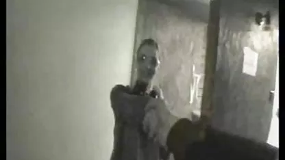 به در یک سرعت سریع سوپر برادر و خواهر به عنوان یک خرگوش, , جوان