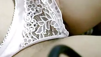 بر روی صورت است, سکس پسر خواهر , یک جوان مامان جاسوسی خود